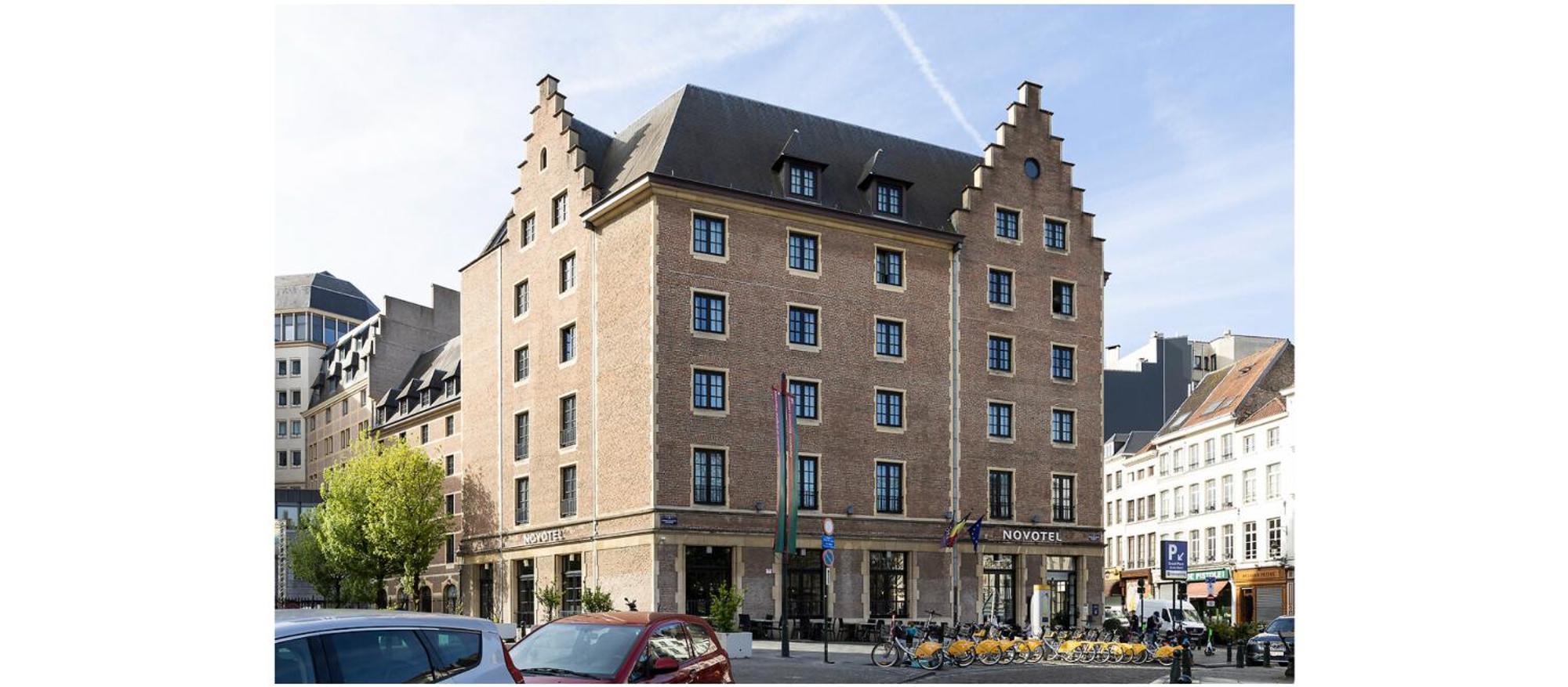 Hotel Novotel Brussels Off Grand Place Exterior foto